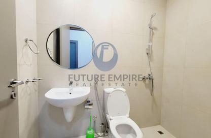 Apartment - 3 Bedrooms - 5 Bathrooms for rent in Lamcy Residence - Oud Metha - Bur Dubai - Dubai