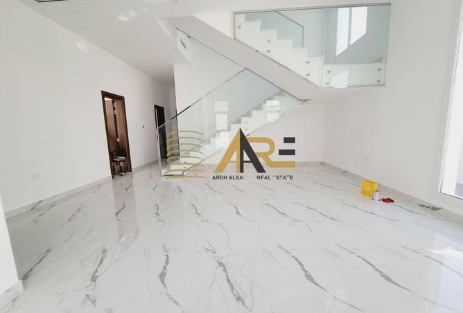 85314330 - Property Image 2