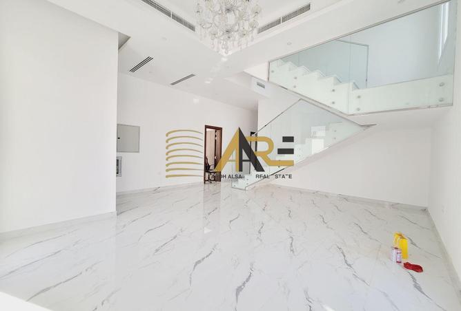 85314330 - Property Image 3