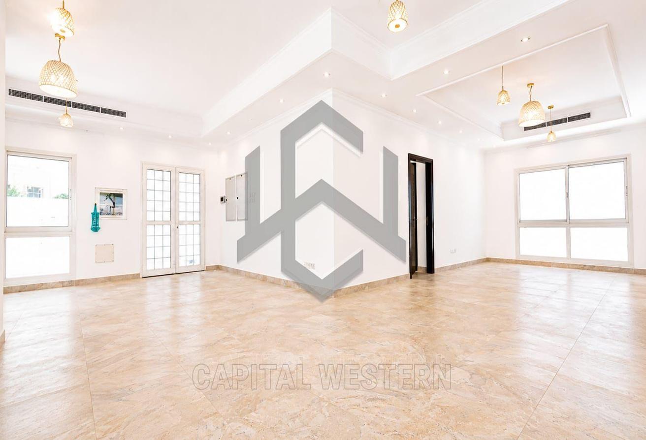 3 Bedroom Villa + Maid's Room + Majlis photo 17