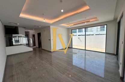 Villa - 6 - 7 for sale in Bel Air - Trump Estates - Damac Hills - Dubai