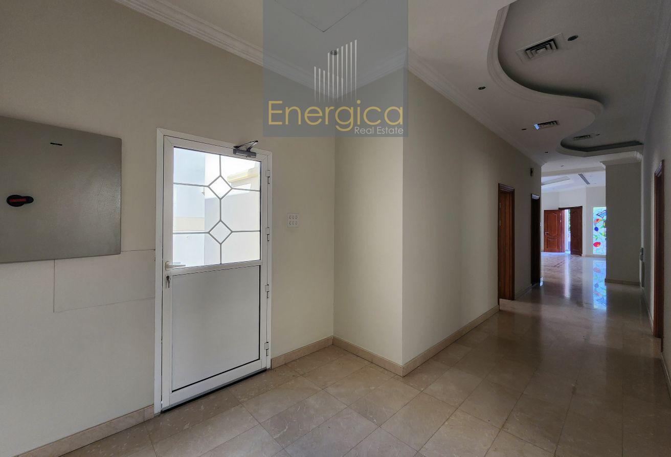Standalone 5BR V | Private Garden | Prime Location photo 13