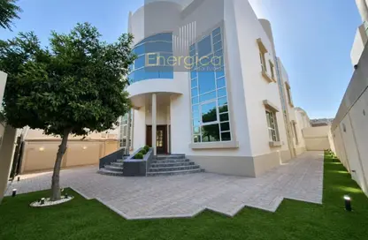 Villa - 5 Bedrooms - 6 Bathrooms for rent in Jumeirah 2 Villas - Jumeirah 2 - Jumeirah - Dubai