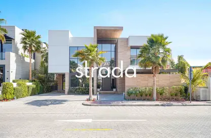 Villa - 5 Bedrooms - 7 Bathrooms for sale in Garden Homes Frond N - Garden Homes - Palm Jumeirah - Dubai