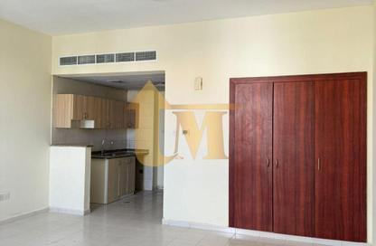 Apartment - Studio - 1 Bathroom for rent in Building L06 - Greece Cluster - International City - Dubai