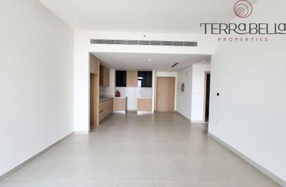 Apartment - 1 - 1 for rent in Golf Heights - The Views - Dubai