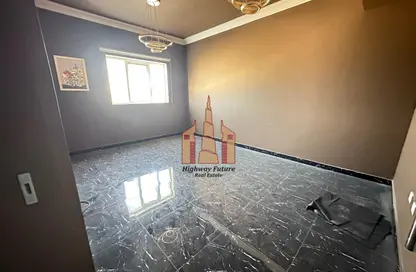 شقة - غرفة نوم - 2 حمامات للايجار في سراب 2 - الجادة - الشارقة