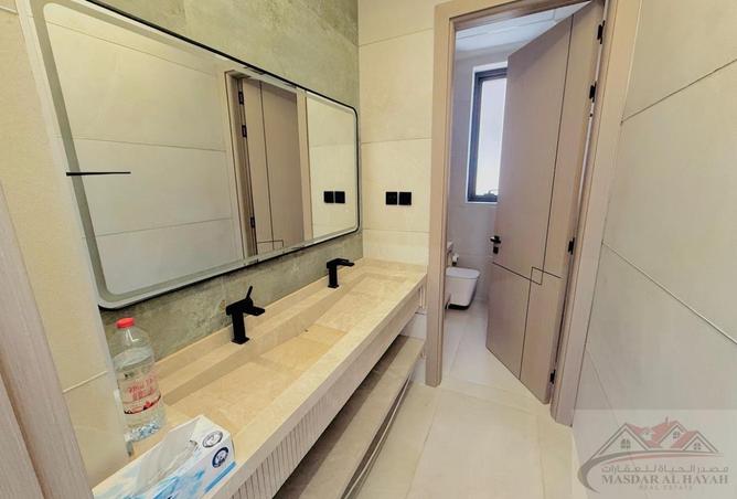 87859009 - Property Image 2