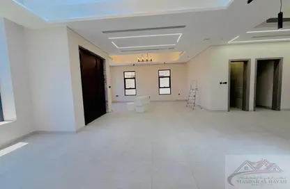 Villa - 5 Bedrooms - 7 Bathrooms for rent in Al Hooshi Villas - Hoshi - Al Badie - Sharjah
