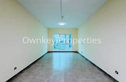 Apartment - 1 Bedroom - 1 Bathroom for rent in Mankhool Building - Mankhool - Bur Dubai - Dubai