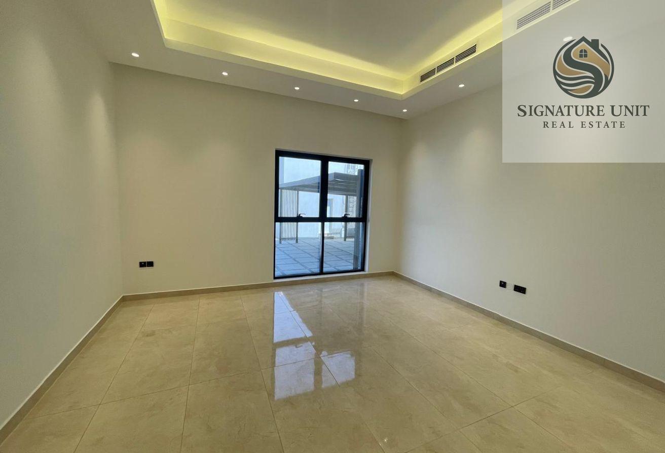LUXURY 5BR VILLA | ELEVATOR | DRIVER ROOM | MAJLIS photo 5