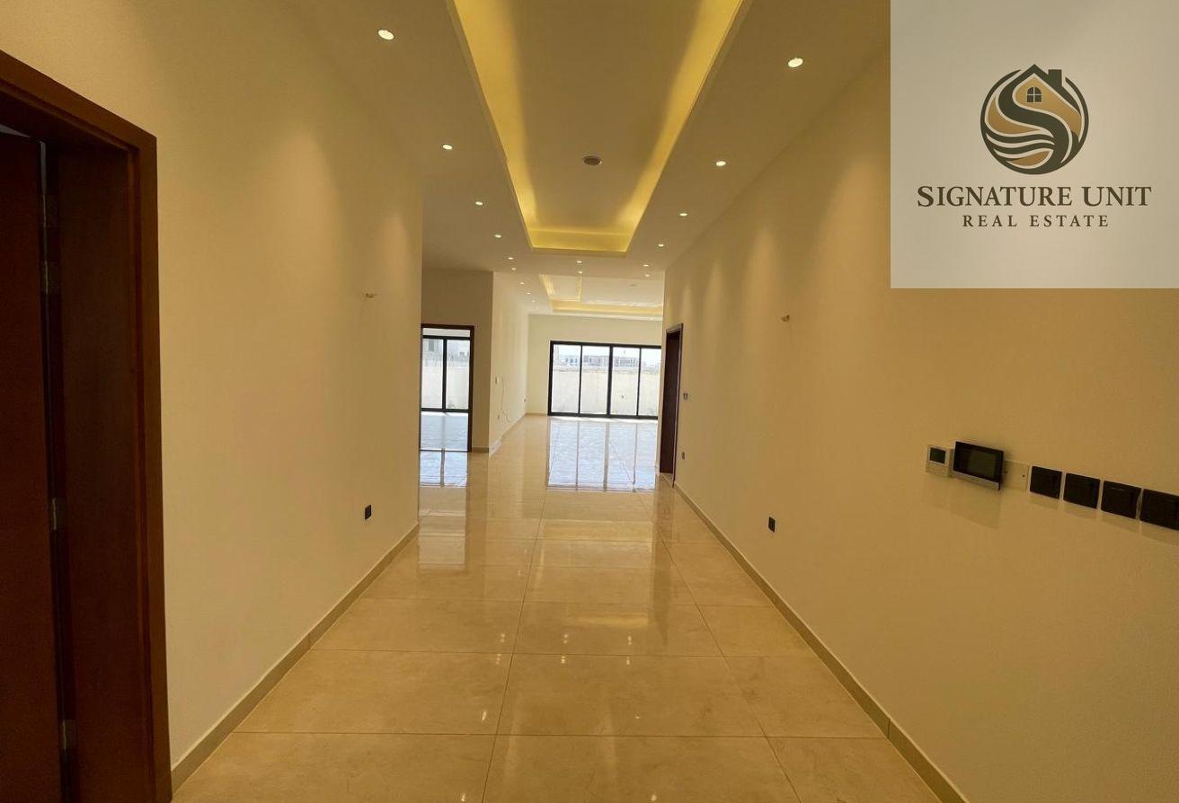LUXURY 5BR VILLA | ELEVATOR | DRIVER ROOM | MAJLIS photo 7