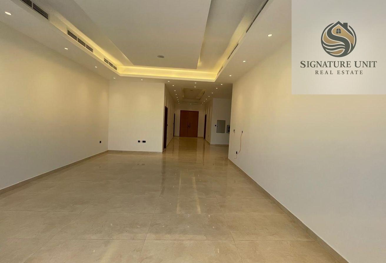 LUXURY 5BR VILLA | ELEVATOR | DRIVER ROOM | MAJLIS photo 8