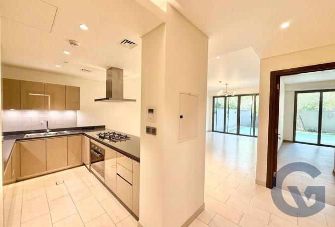 67445183 - Property Image 2