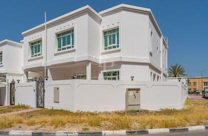 Villa - 4 - 5 for rent in Al Safa 1 Villas - Al Safa 1 - Al Safa - Dubai Villa - 4 - 5 for rent in Al Safa 1 Villas - Al Safa 1 - Al Safa - Dubai