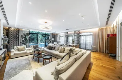 Villa - 4 Bedrooms - 6 Bathrooms for sale in Jumeirah Zabeel Saray - The Crescent - Palm Jumeirah - Dubai