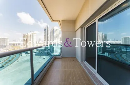 شقة - 2 غرف نوم - 3 حمامات للايجار في مساكن النخبة رقم 5 - مساكن النخبة الرياضية - مدينة دبي الرياضية - دبي