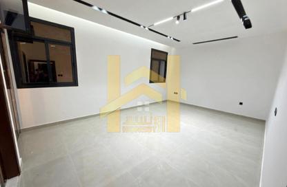 Townhouse - 4 Bedrooms - 6 Bathrooms for sale in Al Yasmeen 1 - Al Yasmeen - Ajman