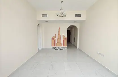 شقة - 2 غرف نوم - 2 حمامات للايجار في بناية مويليح 3 - مويلح - الشارقة شقة - 2 غرف نوم - 2 حمامات للايجار في بناية مويليح 3 - مويلح - الشارقة