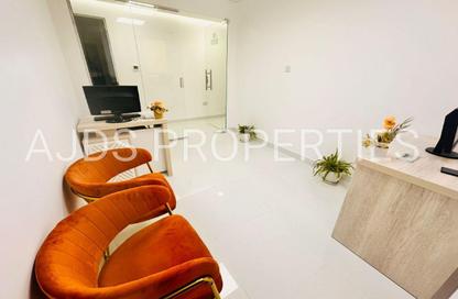 Office Space - Studio - 1 Bathroom for rent in Silver Home Building - Hor Al Anz - Deira - Dubai