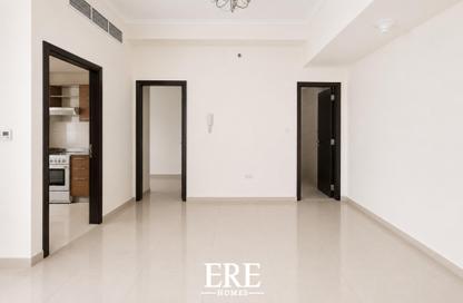 Apartment - 1 Bedroom - 2 Bathrooms for rent in DEC Tower 2 - DEC Towers - Dubai Marina - Dubai