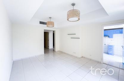 Villa - 2 - 3 for rent in Springs 3 - The Springs - Dubai Villa - 2 - 3 for rent in Springs 3 - The Springs - Dubai