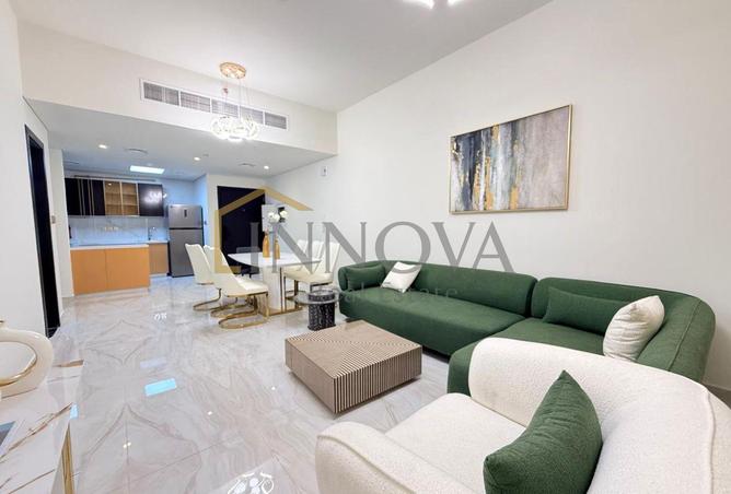 73112069 - Property Main Image