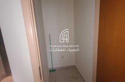 Apartment - 1 Bedroom - 2 Bathrooms for rent in Thuraya Al Majaz Building - Al Majaz 3 - Al Majaz - Sharjah