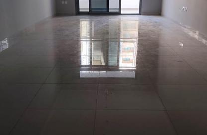 Apartment - 2 Bedrooms - 3 Bathrooms for rent in Al Khan Corniche - Al Khan - Sharjah Apartment - 2 Bedrooms - 3 Bathrooms for rent in Al Khan Corniche - Al Khan - Sharjah