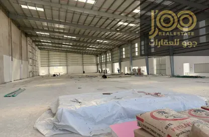 مستودع - استوديو - 4 حمامات للايجار في أم الثعوب - أم القيوين