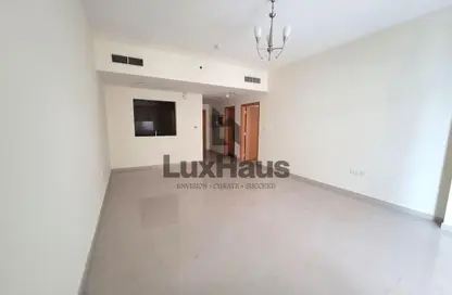 Apartment - 1 Bedroom - 2 Bathrooms for rent in May Residence - District 10 - Jumeirah Village Circle - Dubai