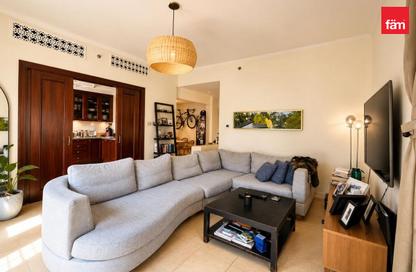 Apartment - 2 Bedrooms - 3 Bathrooms for sale in Kamoon 2 - Kamoon - Old Town - Downtown Dubai - Dubai