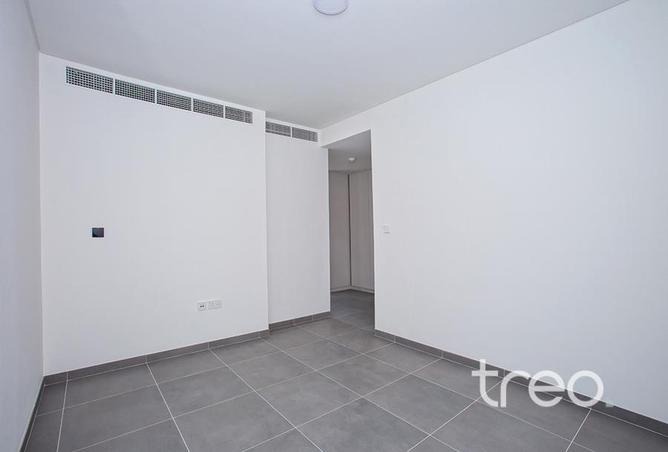 74622378 - Property Main Image