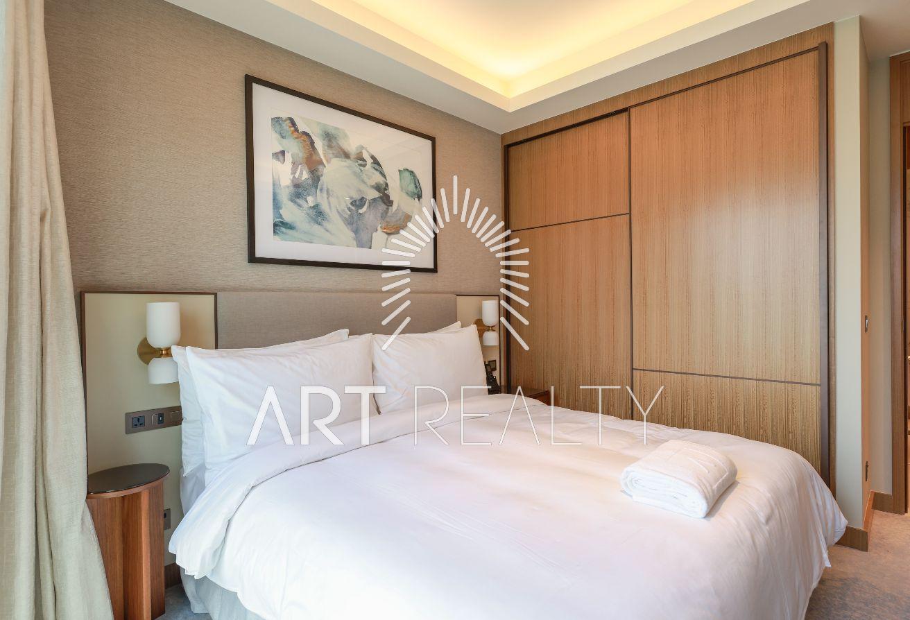 Full Burj Khalifa and Fountain View | Mid Floor photo 8