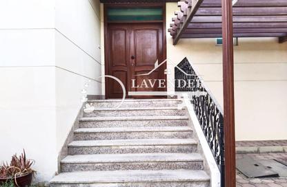 Villa - 4 Bedrooms - 5 Bathrooms for rent in Al Karamah - Abu Dhabi