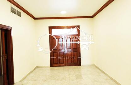 Villa - 4 Bedrooms - 5 Bathrooms for rent in Al Karamah - Abu Dhabi Villa - 4 Bedrooms - 5 Bathrooms for rent in Al Karamah - Abu Dhabi