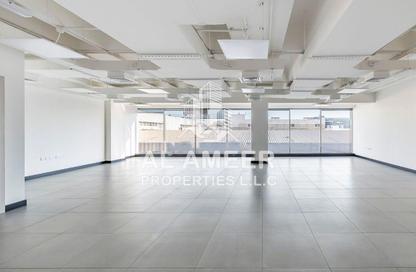 Office Space - Studio - 1 Bathroom for rent in Al Qayada Building - Deira - Dubai