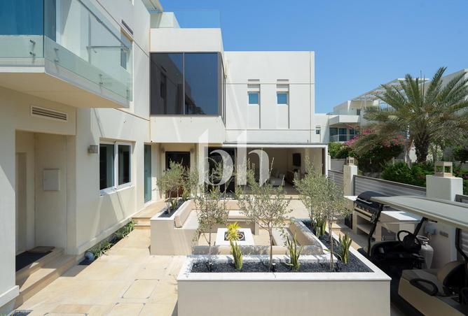 119487955 - Property Main Image