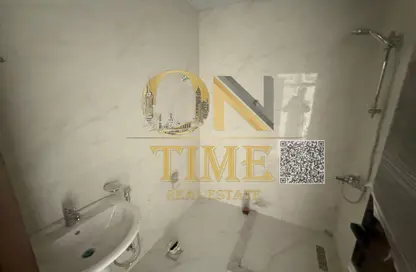 Apartment - 1 Bedroom - 2 Bathrooms for rent in Al Mowaihat 1 - Al Mowaihat - Ajman