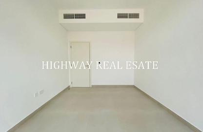 Villa - 4 - 5 for rent in Kaya - Masaar - Tilal City - Sharjah