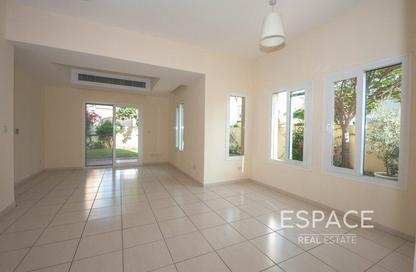 Villa - 4 Bedrooms - 4 Bathrooms for rent in Zulal 2 - Zulal - The Lakes - Dubai Villa - 4 Bedrooms - 4 Bathrooms for rent in Zulal 2 - Zulal - The Lakes - Dubai