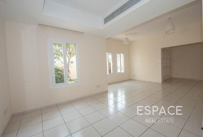 107746006 - Property Image 3