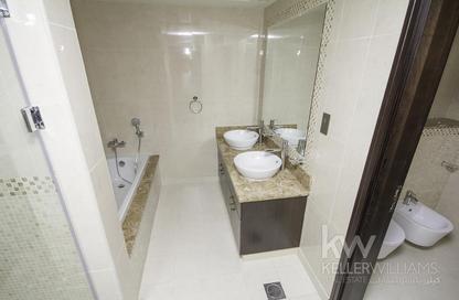 Apartment - 3 Bedrooms - 4 Bathrooms for rent in Kingdom of Sheba - Palm Jumeirah - Dubai