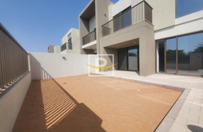 Townhouse - 3 - 4 for sale in La Violeta 2 - La Violeta - Villanova - Dubai