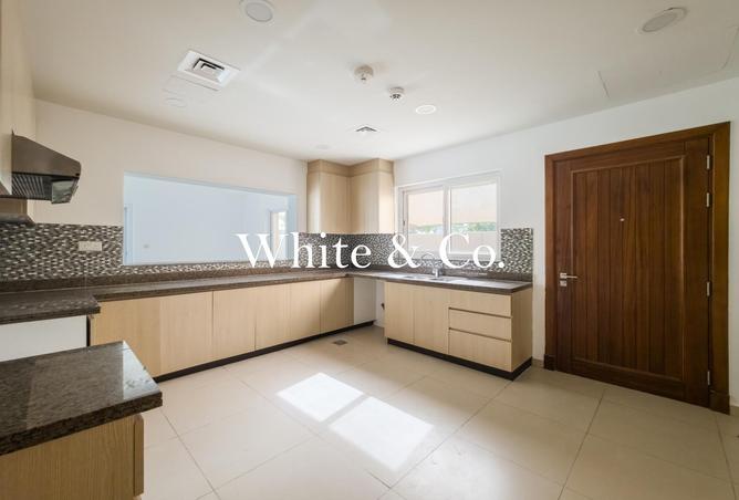 82349539 - صورة العقار 2