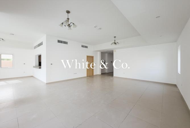 82349539 - صورة العقار 3