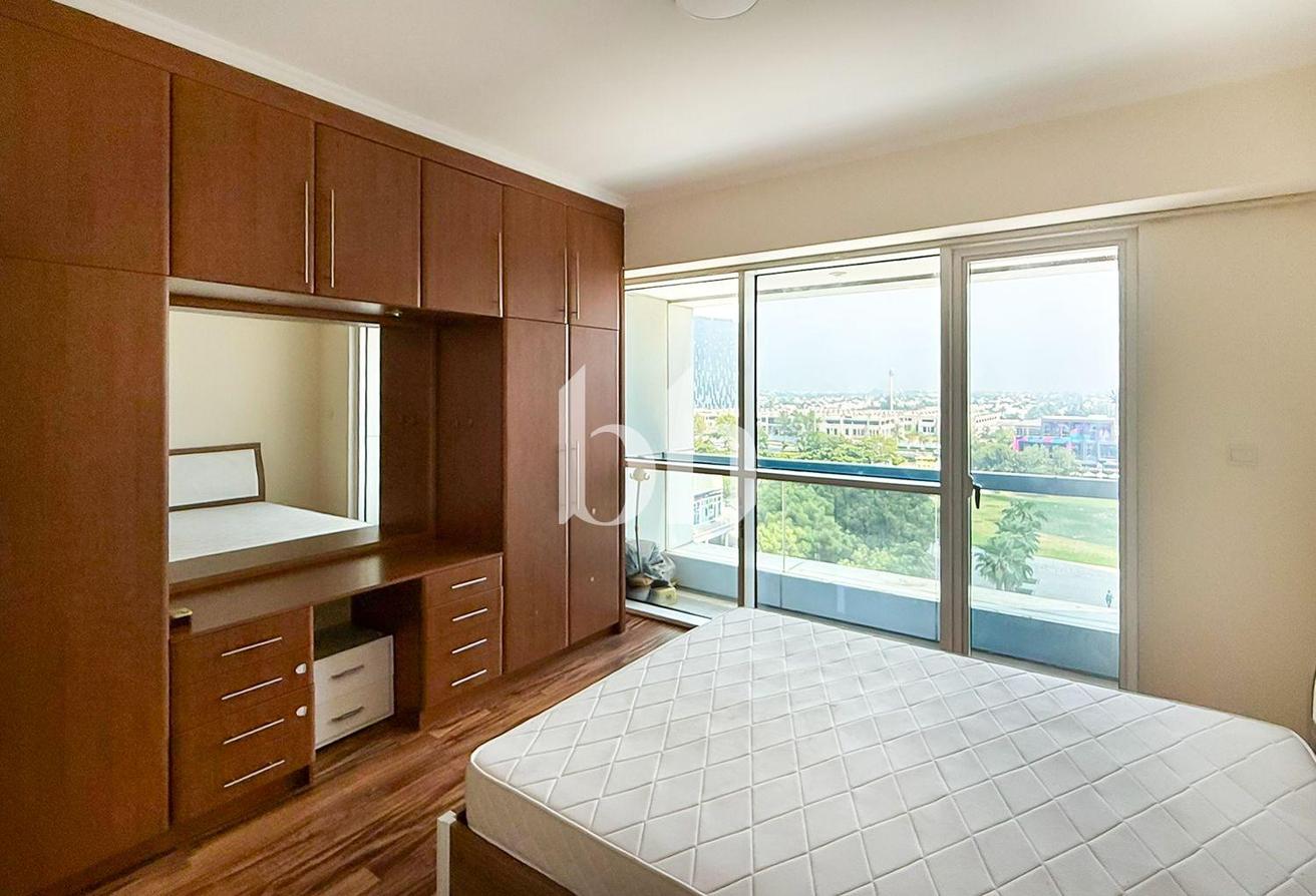 Furnished | Lake View | Managed photo 9