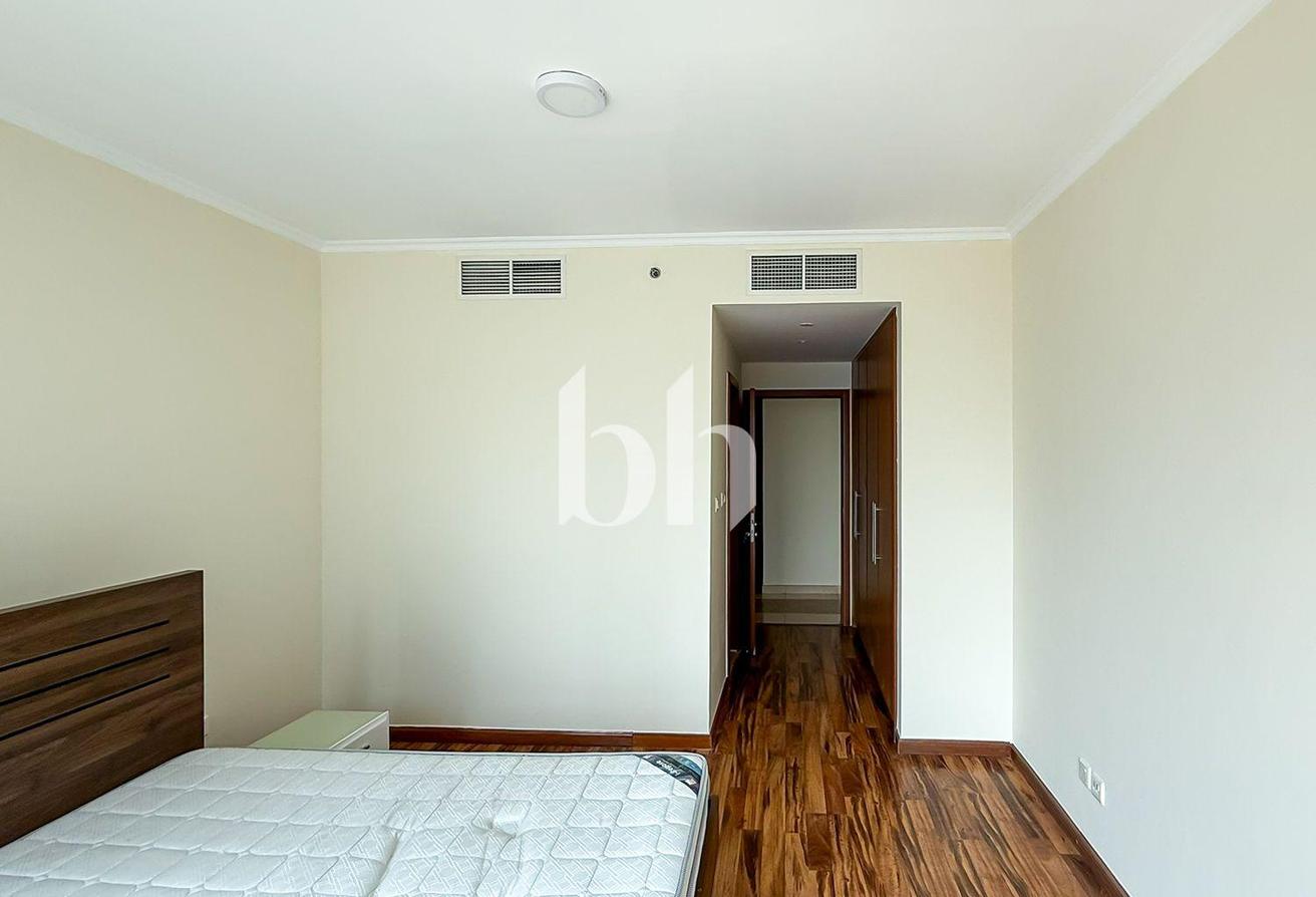 Furnished | Lake View | Managed photo 11
