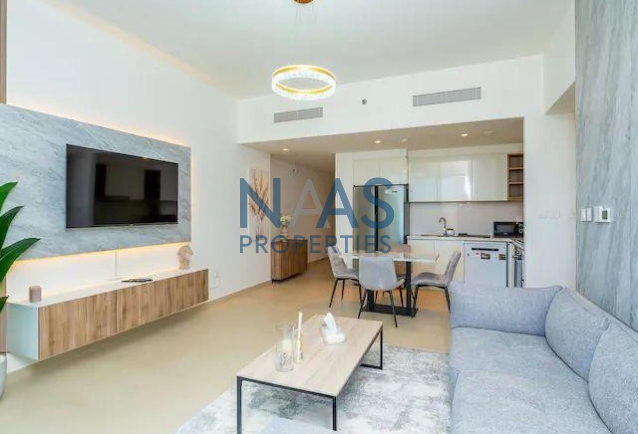 Prime Location | Nice View | Luxury Apartment photo 7