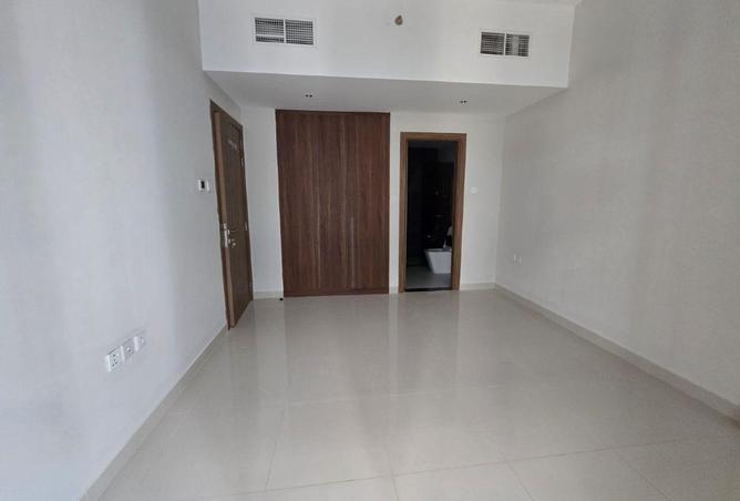 2Oyqpi409UO - Property Image 3